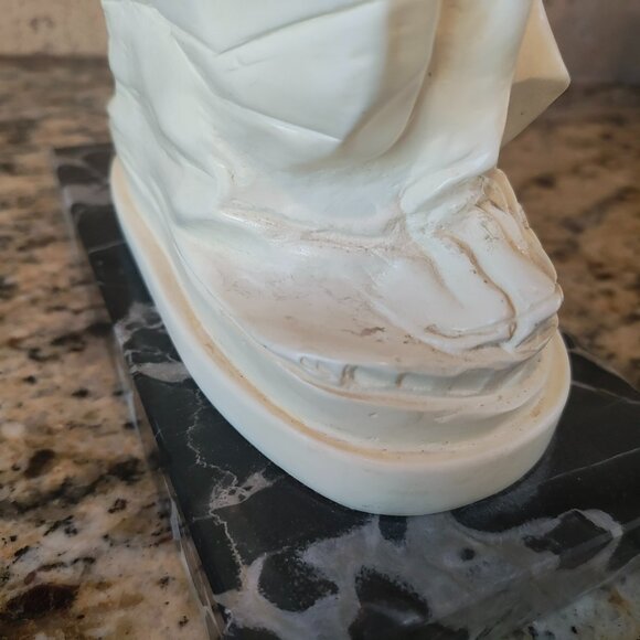 Pieta Religious Figurine Mary Holding Jesus on Marble Base Signed Casea - Picture 7 of 15